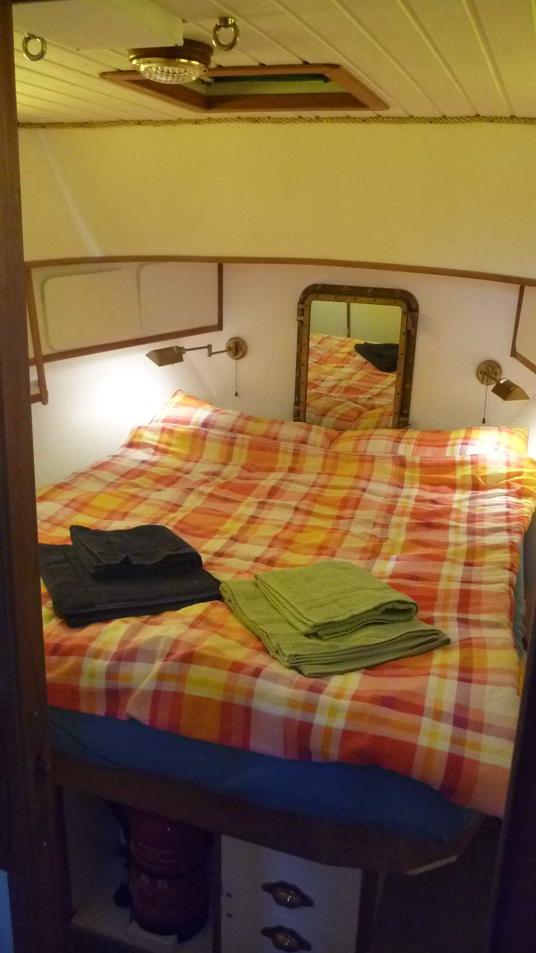 VK bed 1w
